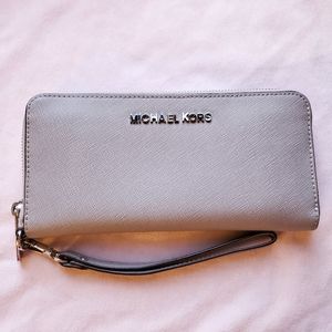 Michael Kors Leather Wallet Wristlet